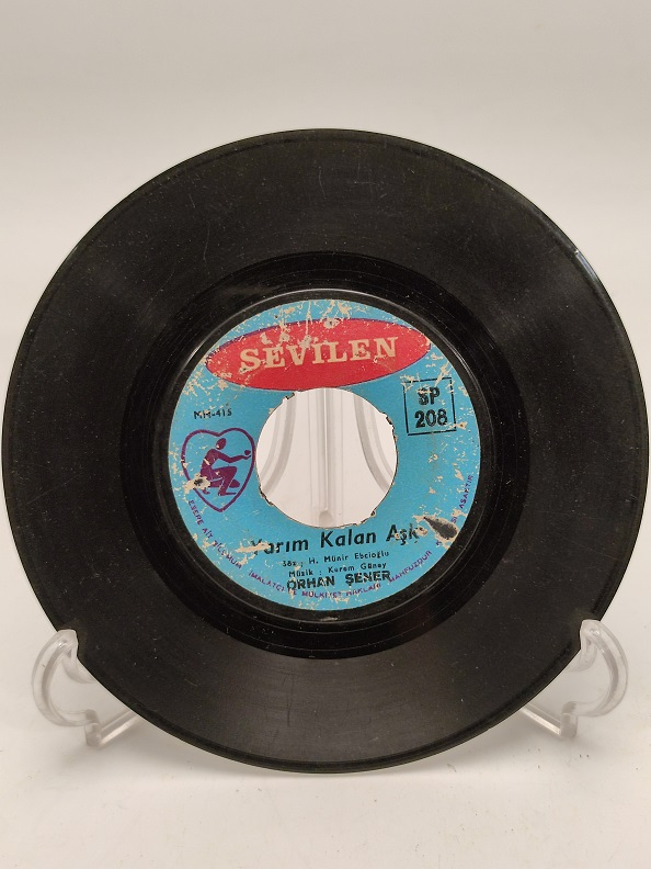 ORHAN ŞENER KISKANIRIM-YARIM KALAN AŞK 45 LİK PLAK