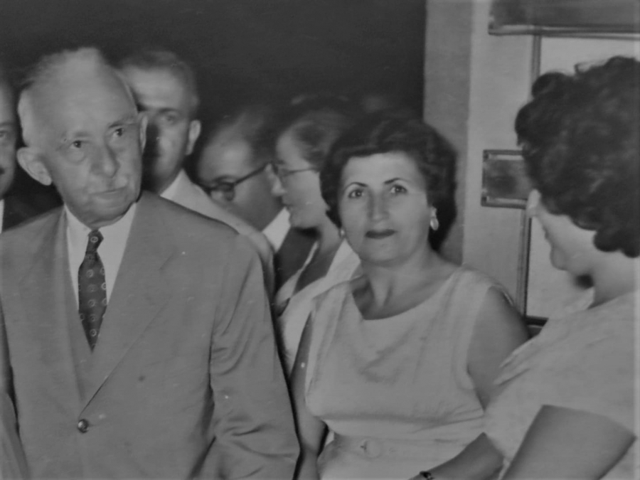 ATATÜRK ÜN SİLAH ARKADAŞI SN İSMET İNÖNÜ KADIN KOLLARININ ACILIŞ MERASİMİNDE ORJİNAL FOTOGRAF