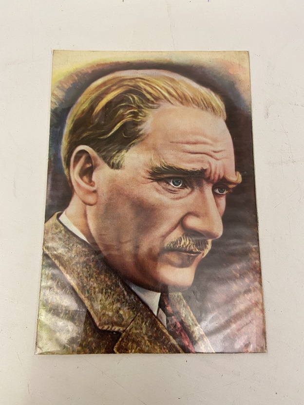 AND KARTPOSTAL OFSET BASKI MUSTAFA KEMAL ATATÜRK RENKLİ CİZİM  KARTPOSTAL