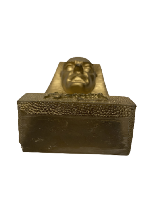 SANATCI İMZALI GAZİ MUSTAFA KEMAL ATATÜRK BÜSTÜ MASA ÜZERİ İÇİN TASARLANMIŞ