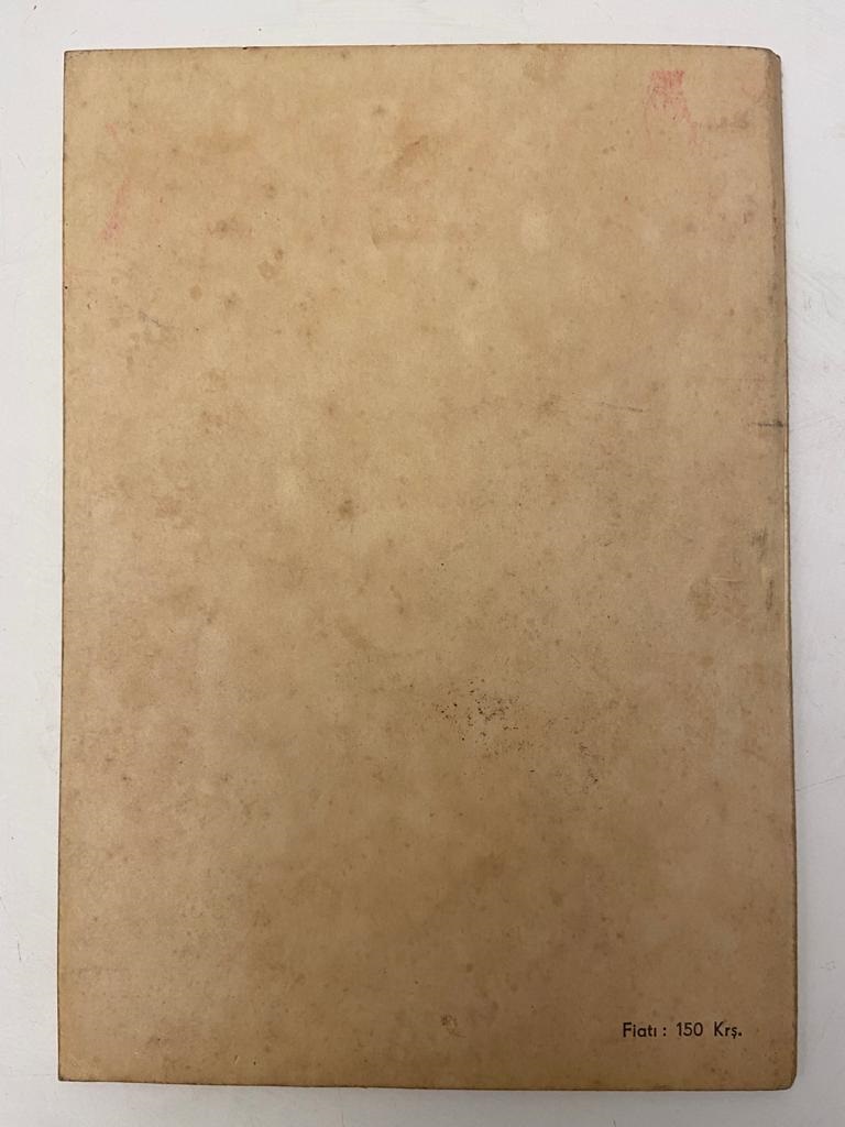 NÜKTE FIKRA VE ÇİZGİLERLE ATATÜRK KİTAP