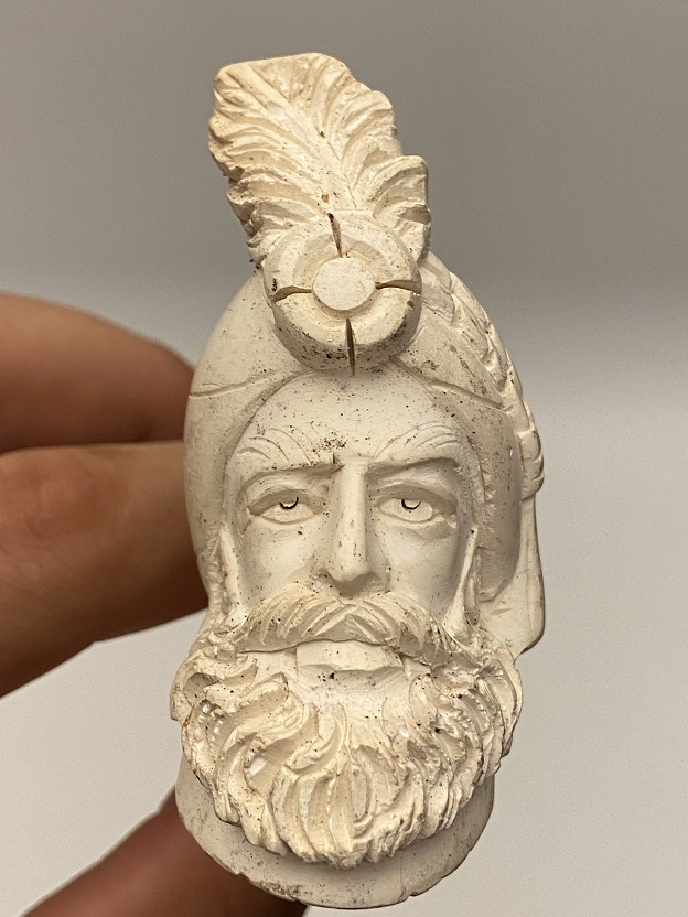 ESKİŞEHİR LÜLE TAŞINDAN EL İŞLEMELİ SÜRAT FÜGÜRLÜ PİPO 