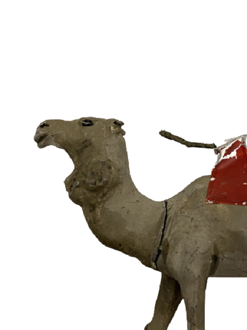 KURŞUN DÖKÜM EL BOYOMA HÖRGÜCLÜ EGER KUŞANMIŞ DEVE FİGÜRÜ