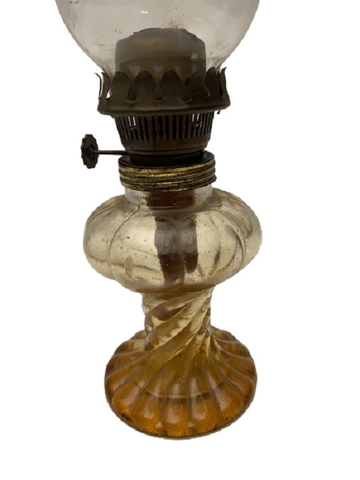 CAM HAZNELİ UZUN BURGULU FİTİLLİ, MAKİNELİ  ŞİŞESİ ÜZERİNDE GAZ LAMBASI