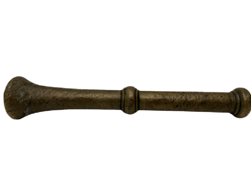 ÜZERİ SIRALI İŞLEMELİ PİRİNÇ KOLLU HAVAN