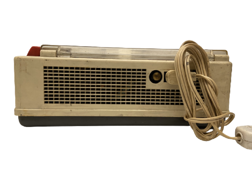 1960 İTALYAN GELOSO G258 PALANDUZ LANBALI BAKALİT RENKLİ DÜGMELİ MARAKA BANT CALAR VE SES KAYIT ALMA CİHAZI