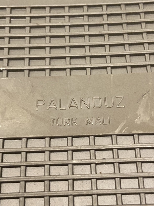 1960 İTALYAN GELOSO G258 PALANDUZ LANBALI BAKALİT RENKLİ DÜGMELİ MARAKA BANT CALAR VE SES KAYIT ALMA CİHAZI