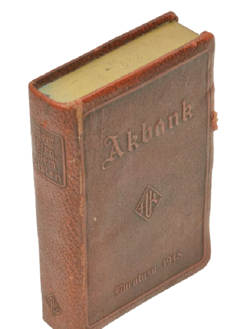 AKBANK MERKEZ BİNASI GÖRSELLİ KİTAP FORMUNDA ÜZERİ DERİ KAPLI SERİ NUMARALI YURT DIŞINDA YAPTIRILMIŞ KUMBARA