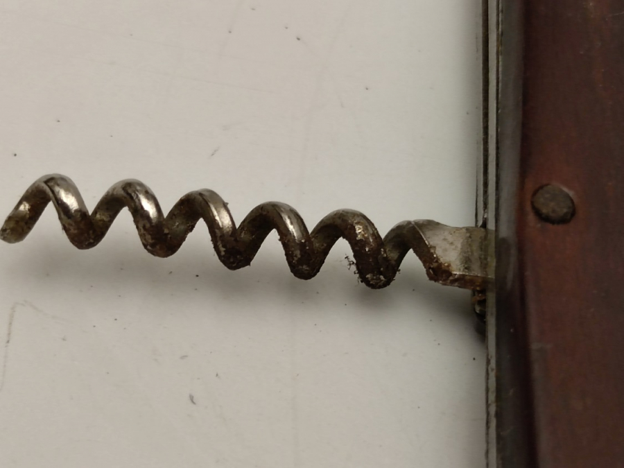 CELİK VE AHŞAP KARIŞIMINDAN YAPILMIŞ YAPIMI 3 UCLU İSVEÇ AVCI ÇAKISI