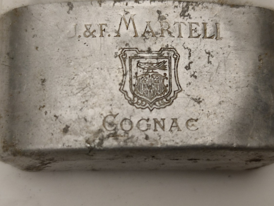 J&F MARTELL COGNAC  FRANSIZ BRANDY CAM  DİP ALİMÜNYUM METAL KORUMALI METAL KAPAKLI AVCI SUVARİ CEP KONYAK ŞİŞESİ