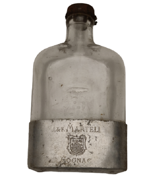 J&F MARTELL COGNAC  FRANSIZ BRANDY CAM  DİP ALİMÜNYUM METAL KORUMALI METAL KAPAKLI AVCI SUVARİ CEP KONYAK ŞİŞESİ