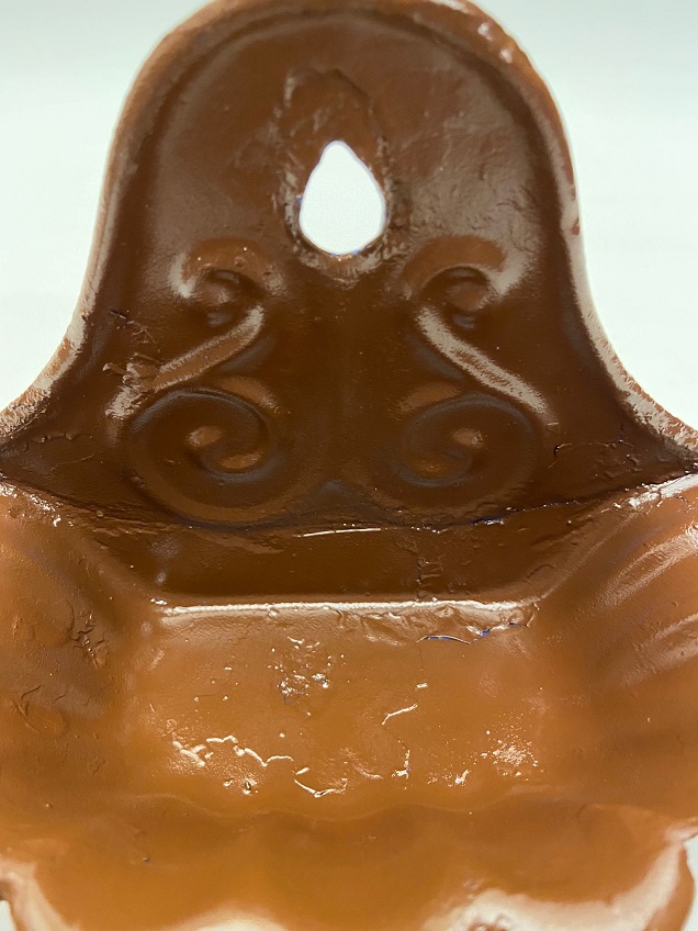 OSMANLI  METAL EMAYE KAHVERENGİ DUVARA ASILAN İÇERSİNE SABUN KOYULAN SABUNLUK