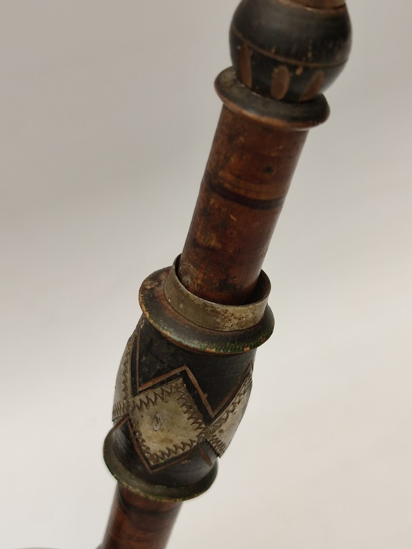 1950 AHŞAP TAMAMI  EL YAPIMI EL GÜMÜŞ İŞLEME KEYF NARGİLE