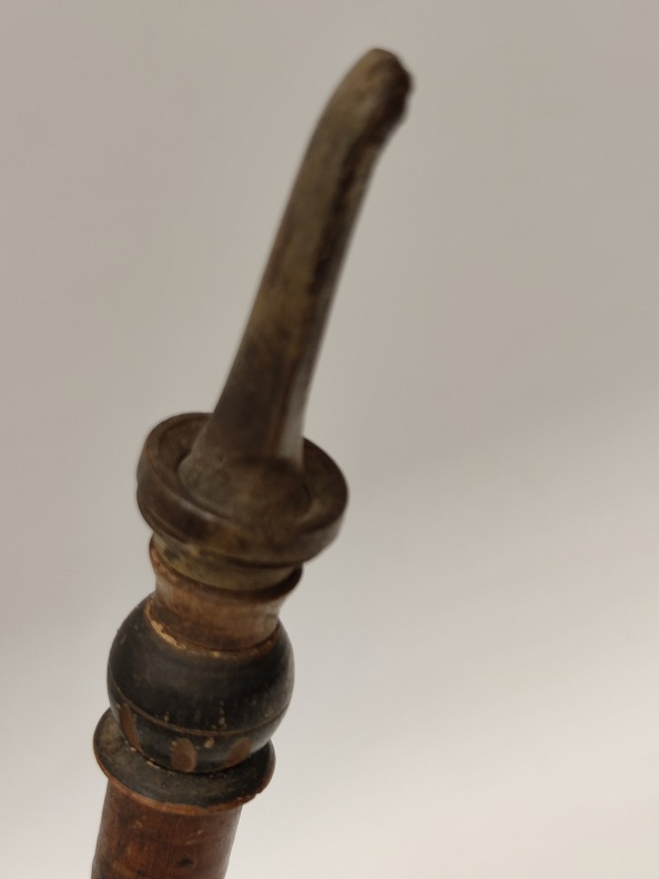 1950 AHŞAP TAMAMI  EL YAPIMI EL GÜMÜŞ İŞLEME KEYF NARGİLE