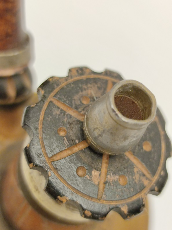 1950 AHŞAP TAMAMI  EL YAPIMI EL GÜMÜŞ İŞLEME KEYF NARGİLE