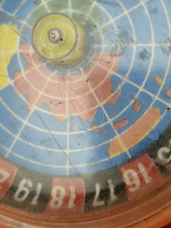 HOVER RALLY 251 OYUNCAK SÜRTMELİ ARABA ŞEKLİNDE ÜZERİNDE ŞANS OYUNU  RULET