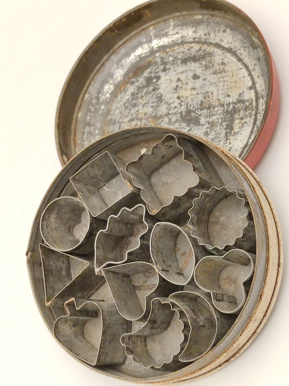 VİNTAGE VTG TALA ASPIC & HORS D'OEUVRE CUTTERS 12 PARÇA KURABİYE KALIBI