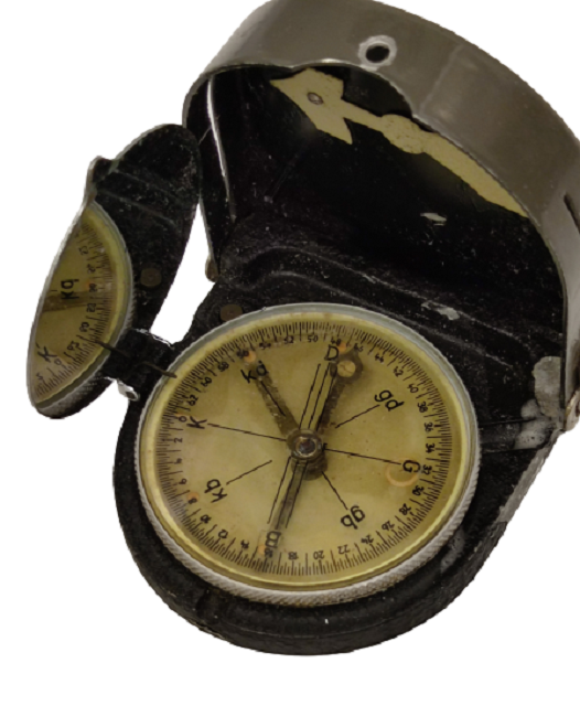 T.C. NO 2337 İSTİKAMET KATLANABİLİR DERİ ÇANTALI  METAL ASKERİ PUSULA