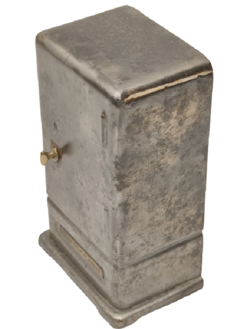 TÜRKİYE VAKIFLAR BANKASI KASA ŞEKLİNDE TASARLANMIŞ  METAL KUMBARA