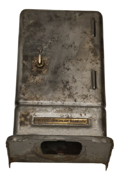 TÜRKİYE VAKIFLAR BANKASI KASA ŞEKLİNDE TASARLANMIŞ  METAL KUMBARA