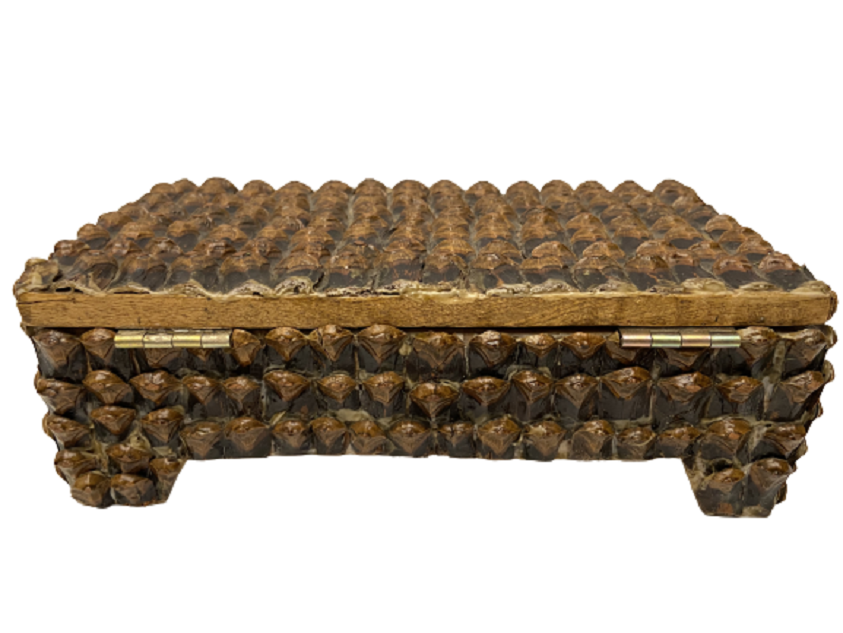 AHŞAP KOZALAK KABUĞU EL YAPIM EL İŞLEMELİ KAPAKLI MÜCEVHER KUTUSU