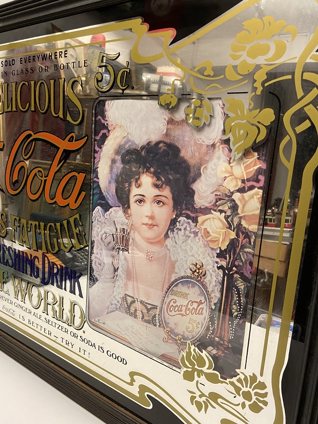 DELICIOUS COCA COLA RELIEVES FATIGUE THE MOST REFRESHING DRINK IN THE WORLD MİRROR ADVERTİSEMENT CAM ALTI AYNALI COCA COLA REKLAM TABELASI 