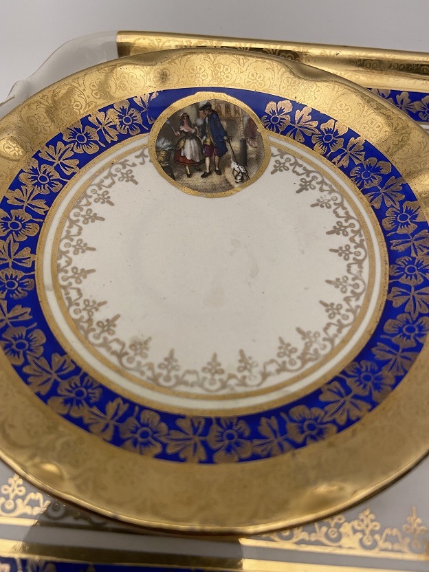 SÜMERBANK EL BOYAMA KENARLARI ALTIN CEKME YALDIZ PORSELEN ÇİFT KİŞİLİK KAHVE TAKIMI