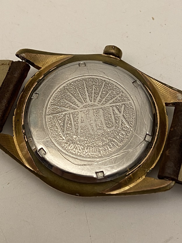 VIALUX SUPER 17 JEWELS INCABLOG İSVİÇRE ÇELİK KASA DERİ KAYIŞ TAKVİMLİ SORUNSUZ KURMALI KOL SAATİ