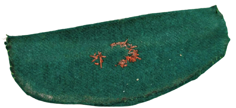 OSMANLI ORJINAL TEKKE İŞİ DERVİŞ SAKAL TARAGI KEMİKTEN EL İŞİ AY YILDIZ İŞLEMELİ YEŞİL BEZ KILIFINDA 