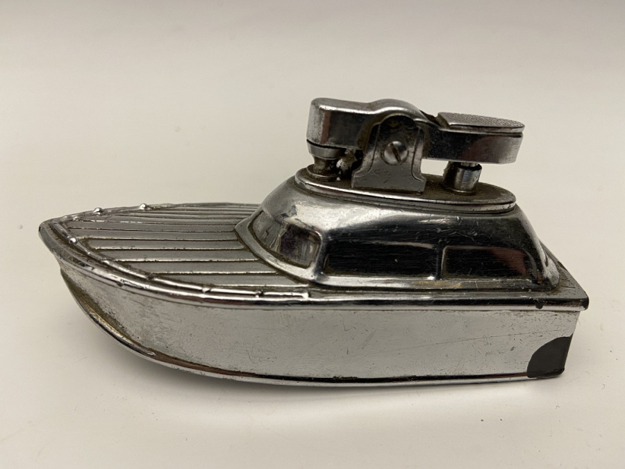 YAT TEKNE KAMARA MASA ÜZERİ ÇAKMAK GEMİ ŞEKLİNDE  BENZİNLİ TAŞLI MEKANİK KROM KAPLAMA 