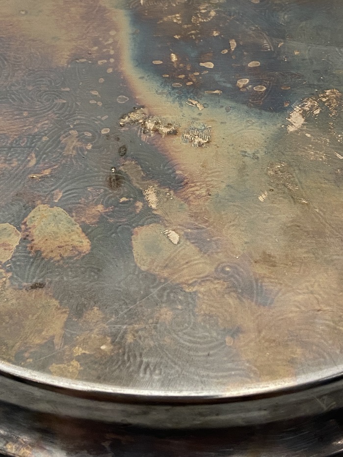 FIRANSIZ KULPLU GÜMÜŞ KAPLAMA ÜZERİ İŞLEMELİ GELİN KAHVE SUNUM SERVİS TEPSİSİ