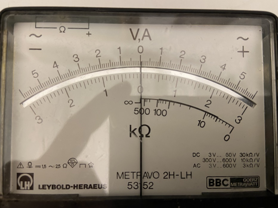 VİNTAGE ÖLCÜ ALETİ  BBC GOERZ METRAWATT METRAVO 2H-LH MİKRO MULTİMETRE BAKALIT KASA