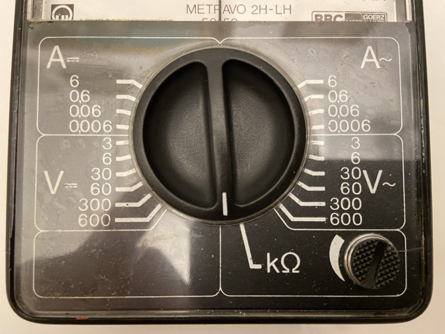 VİNTAGE ÖLCÜ ALETİ  BBC GOERZ METRAWATT METRAVO 2H-LH MİKRO MULTİMETRE BAKALIT KASA