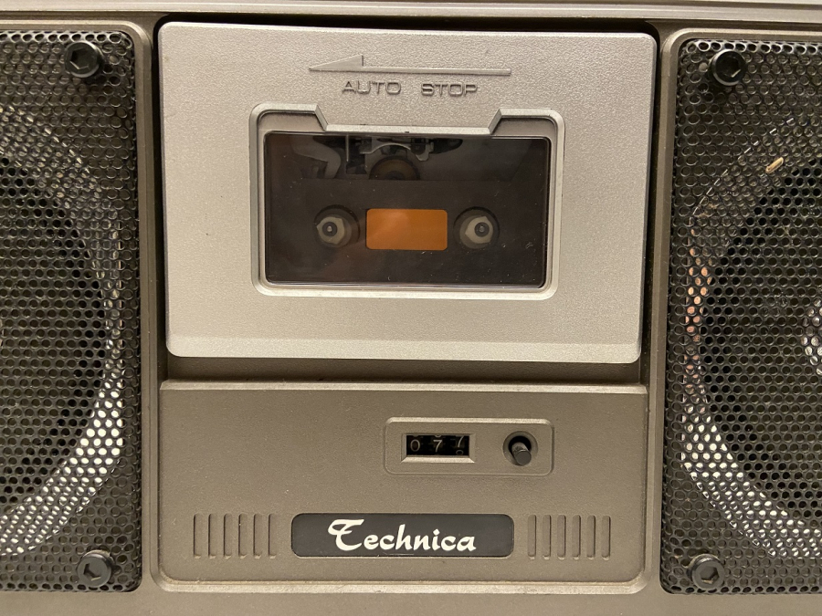 VİNTAGE TECHNİCA RC - 4J2DL KASET ÇALAR RADYO TEYP STEREO 