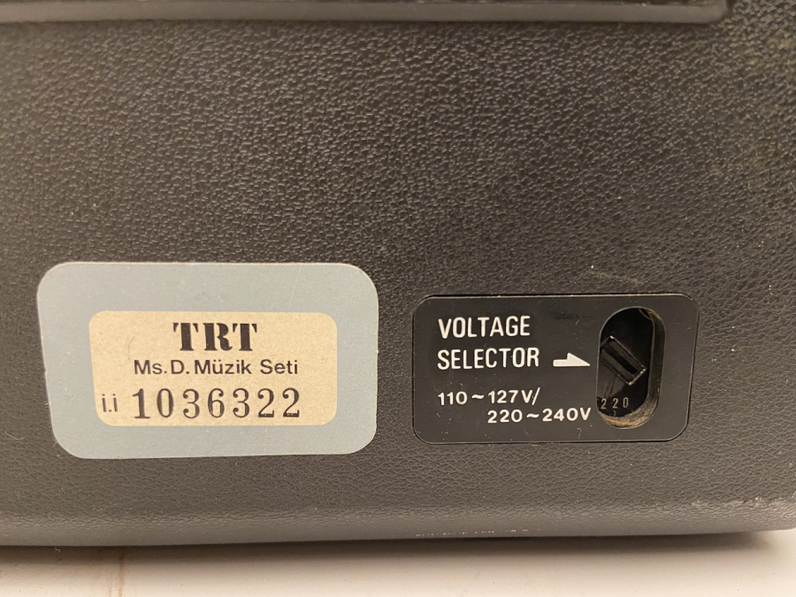 VİNTAGE TECHNİCA RC - 4J2DL KASET ÇALAR RADYO TEYP STEREO 