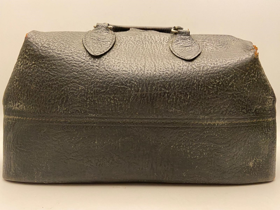 PROF . DR . B . DEMIRAG DERİ DOKTOR EL ÇANTASI DIŞARIYA KONTROL VE MUAYENEYE GİDERKEN KULLANILAN 