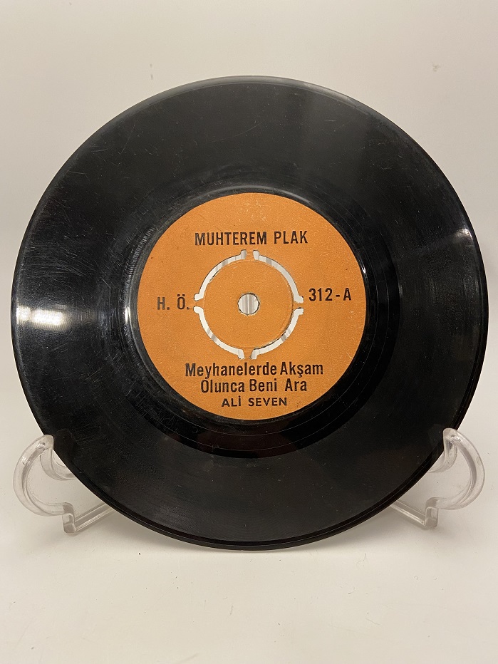 ALİ SEVEN KANARYAM GÜZEL KUŞUM - MEYHANELERDE AKŞAM OLUNCA BENİ ARA 45 LİK PLAK