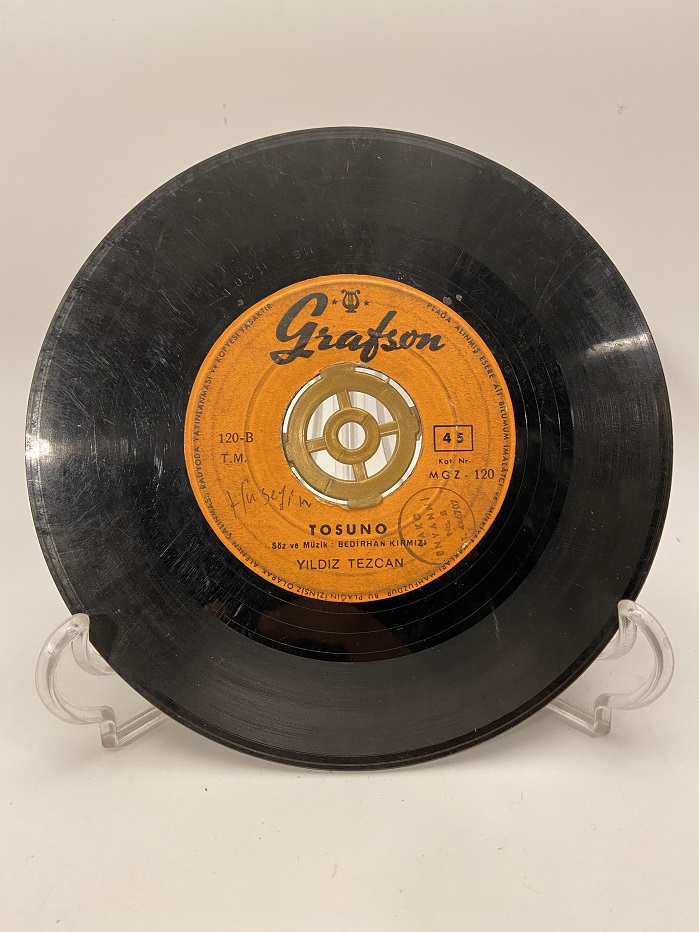 YILDIZ TEZCAN ŞAHİN İDİM - TOSUNO 45 LİK YERLİ PLAK
