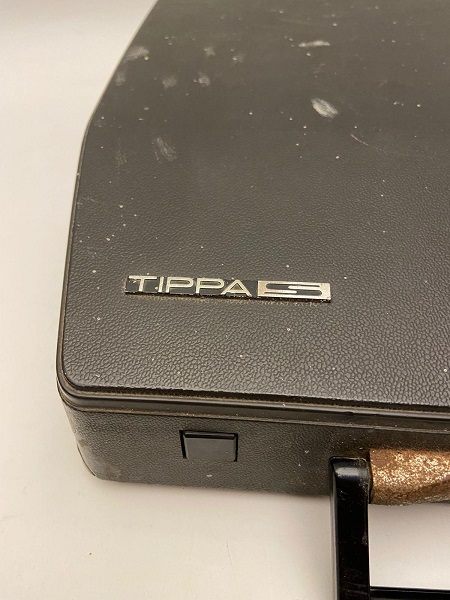 TİPPA  T-A  VERTRİEBS-GMBH  ADLER  MEKANİK DAKTİLO 1966 MODEL ALMAN MALI