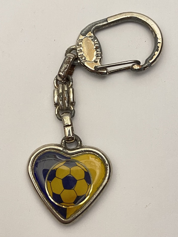 FENERBAHÇE KALP ŞEKLİNDE METAL ANAHTARLIK