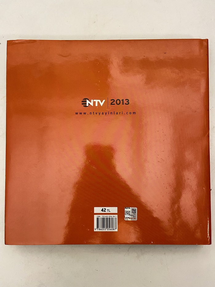 NTV 2013 TÜRKİYEDE VE DÜNYADA FOTOĞRAFLARLA BİR YIL DERGİSİ