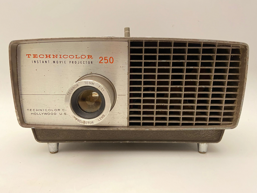  1967 USA AMERİKAN TECHNICOLOR 250 INSTANT MOVIE PROJECTOR VİNTAGE PROJEKSİYON KARTUŞ FİLM SİNEMA MAKİNESİ 