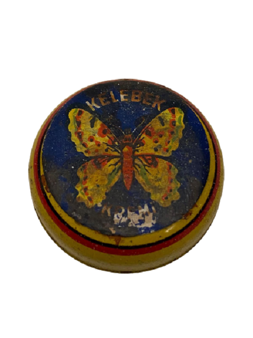 TENEKE KUTUDA DOLU KELEBEK KREMİ