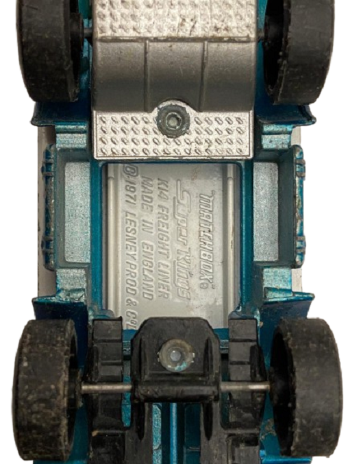 1971 İNGİLİZ MATCHBOX SUPERKİNGS K-12 FREIGHT LINER KOLEKSİYONLUK OYUNCAK ARABA PAT NO:1238927 14 X 5 CM DEN OLUŞMAKTADIR.