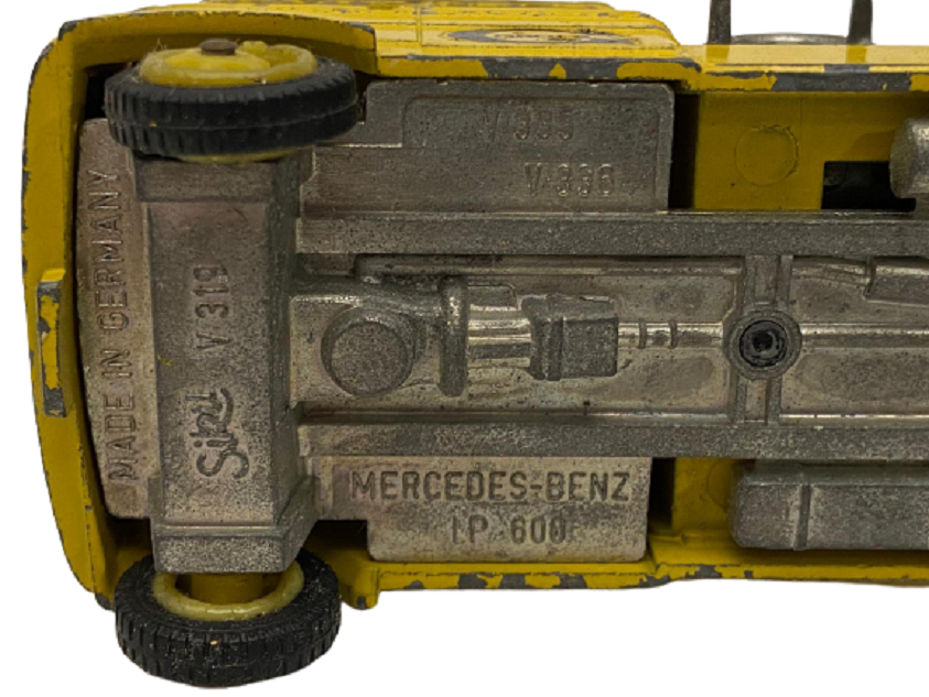 ALMAN SIKU V319 MERCEDES BENZ LP 608 OYUNCAK KOLEKSİYONLUK KURTARICI ÇEKİCİ KAMYON