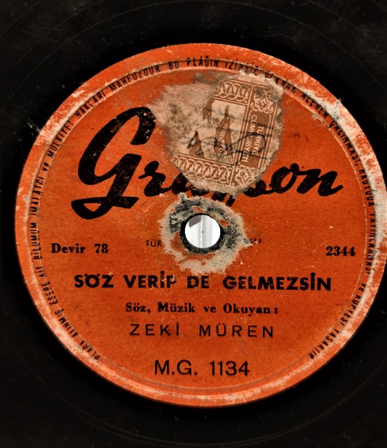 TAŞ PLAK GRAFSON ZEKİ MÜREN  SÖZ VERİP DE GELMEZSİN  /  KEDERDENMİ NEDEN BİLMEM  OLDUKCA TEMİZ