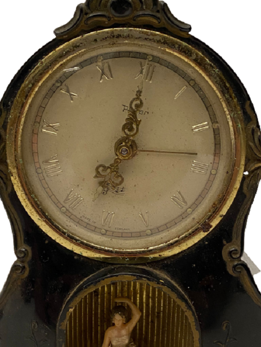 1950 ALMAN PETER MUSICAL CLOCK MEKANİK İÇİNDE ALARM ZAMANLARI DÖNEN BALERİN  BULUNAN METAL KASA ÇALAR SAAT