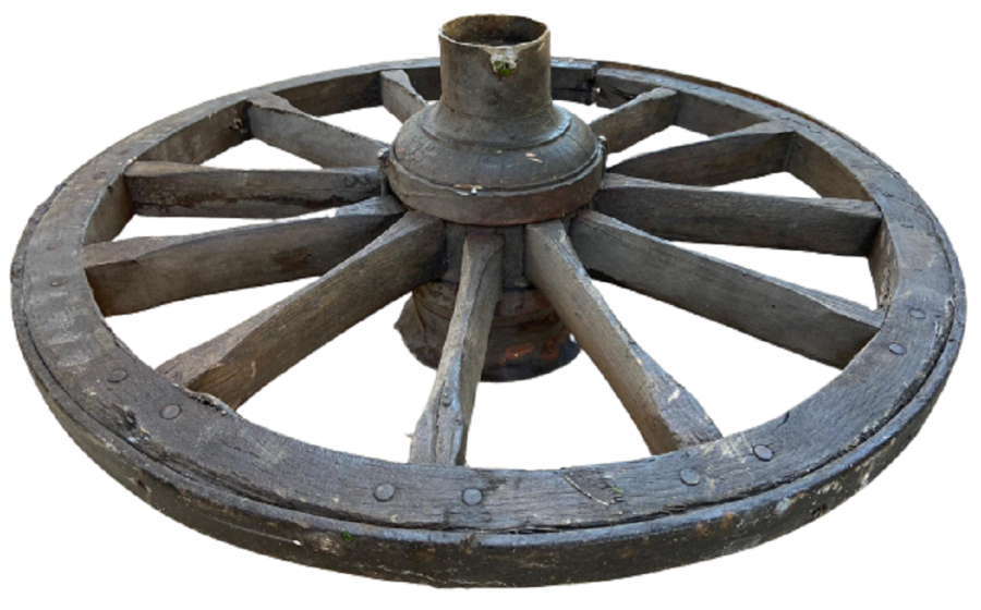 1940 EL YAPIM TAHTA AT ARABASI TEKERLEĞİ ETRAFI  SICAK DÖGME DEMİR CEMBERLİ TAMAMEN ELDE YAPILMIŞ  AHŞAP TEKERLEK