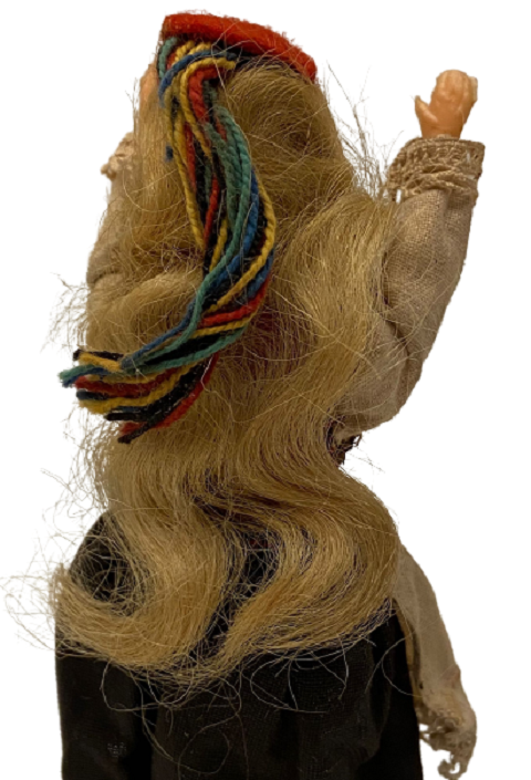 EL YAPIMI YÖRESEL ELBİSELİ GİYİNMİŞ OYUNCAK BEBEK 