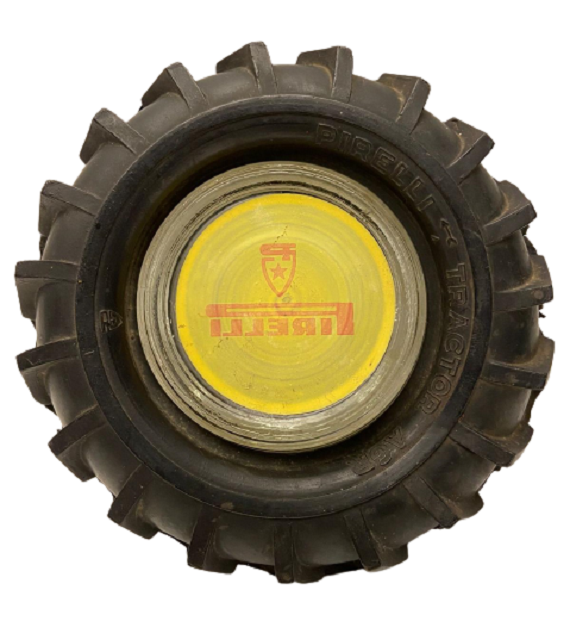 PIRELLI TRACTÖR AGR  LASTİK FORMUNDA ORTASI CAM PIRELLİ LEGOLU SARI KIRMIZI RENKDE KÜLLÜK KÜL TABLASI